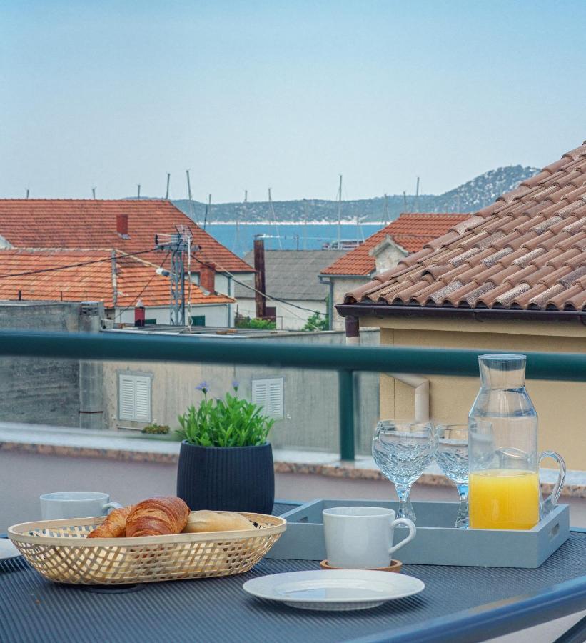 Family Petrov Apartments Vodice Exteriér fotografie