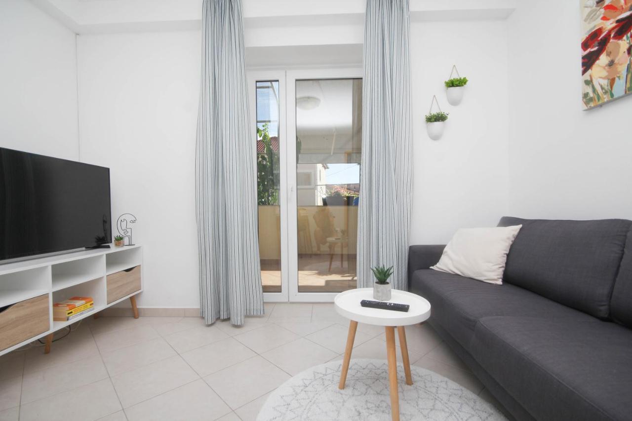Family Petrov Apartments Vodice Exteriér fotografie