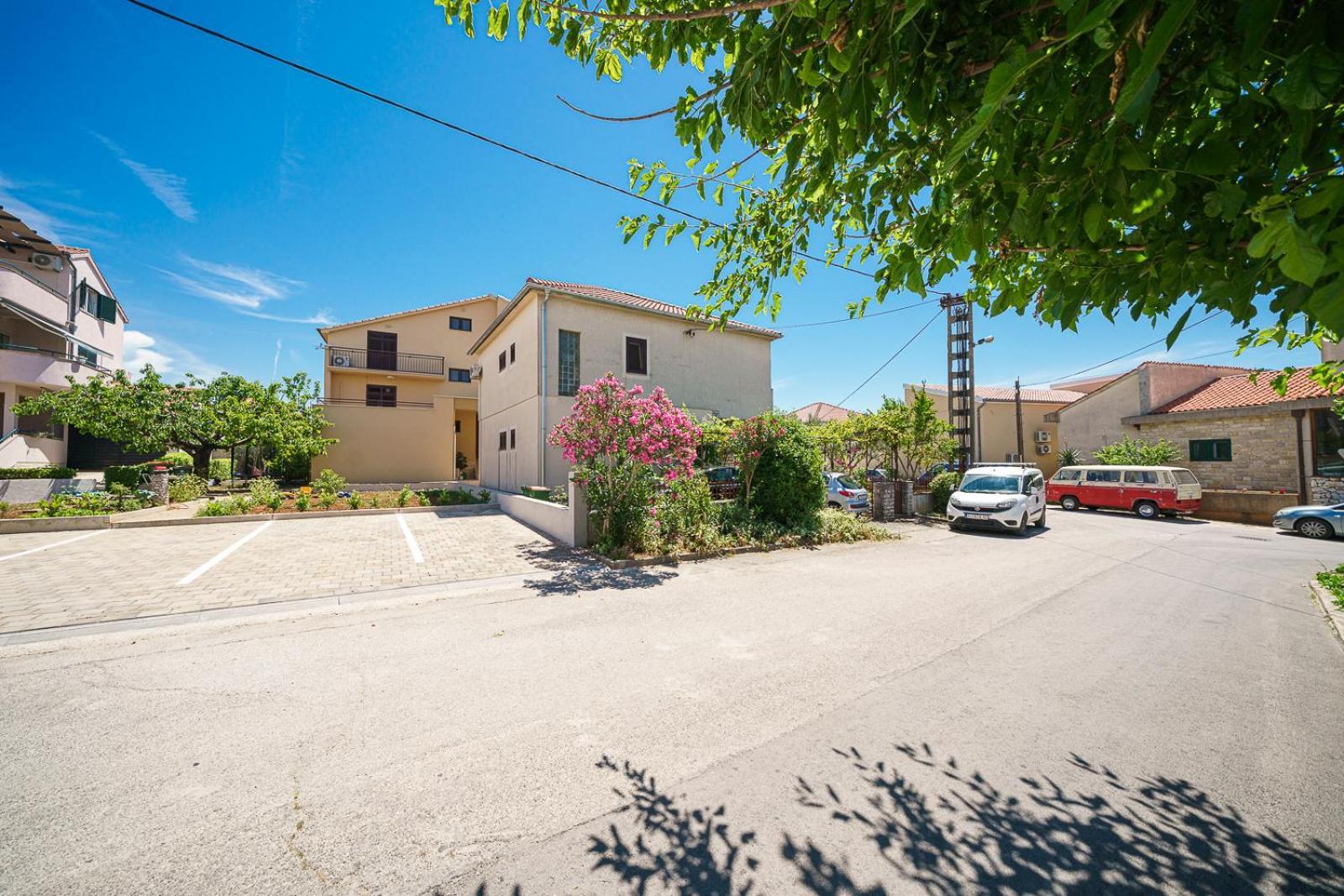 Family Petrov Apartments Vodice Exteriér fotografie