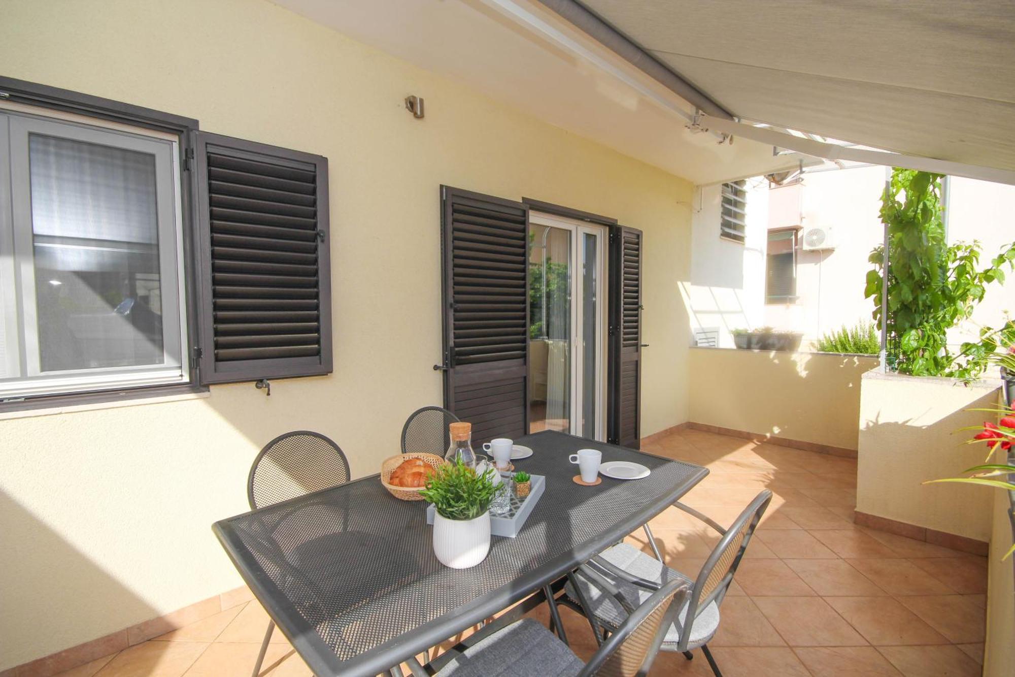 Family Petrov Apartments Vodice Pokoj fotografie