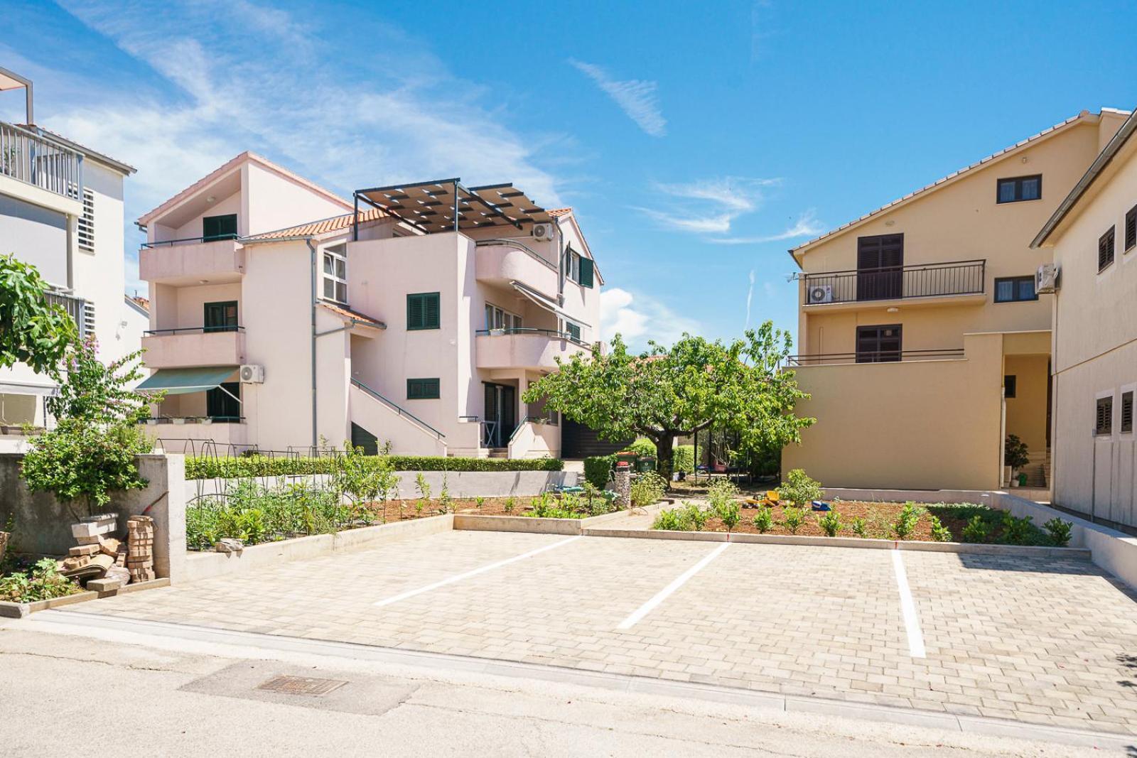 Family Petrov Apartments Vodice Exteriér fotografie