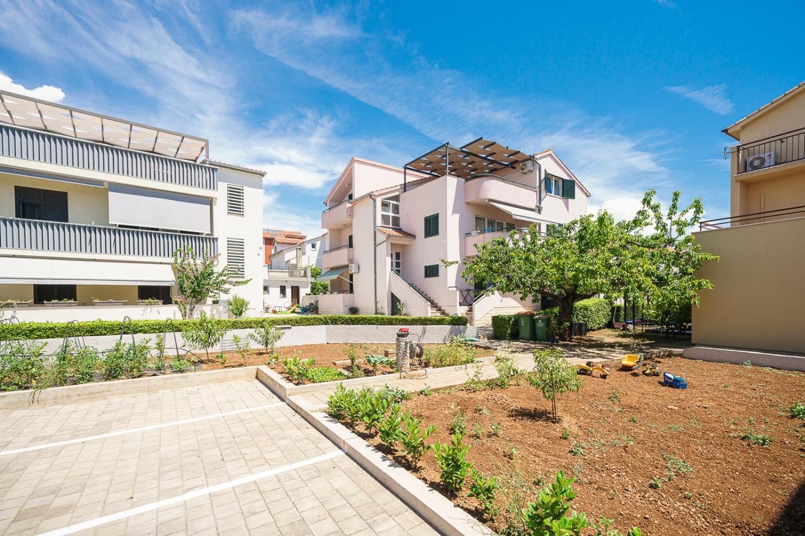Family Petrov Apartments Vodice Exteriér fotografie